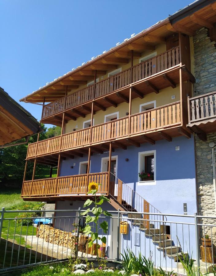 Beb Luca76 Bed and Breakfast Avise Exteriör bild